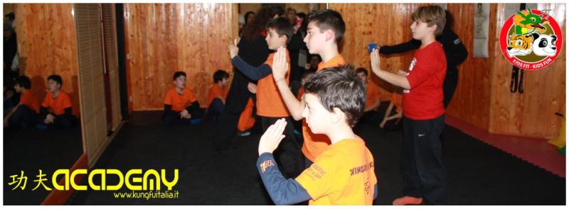 Kung Fu Academy Caserta di Sifu Mezzone Wing Chun Tjun, Ving Tsun Kung Fu Bambini difesa personale Accademia nazionale Italia scuola di taiji sanda chi kung www.kungfuitalia.i (2)